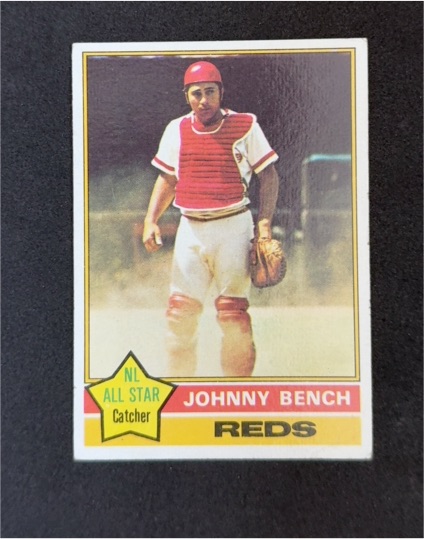 1976 Topps #300 Johnny Bench — front