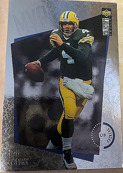 1996 Upper Deck Collector's Choice MVP #M17 Brett Favre — front