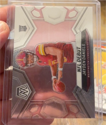 2024 Panini Mosaic NFL Debut #272 Jayden Daniels — front