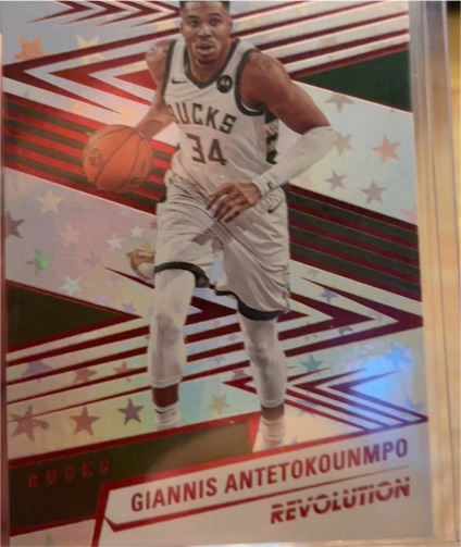 2024-25 Panini Revolution #3 Giannis Antetokounmpo — front