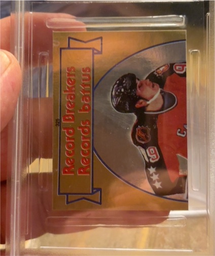 1983-84 O-Pee-Chee Stickers #325 Bobby Hull — front