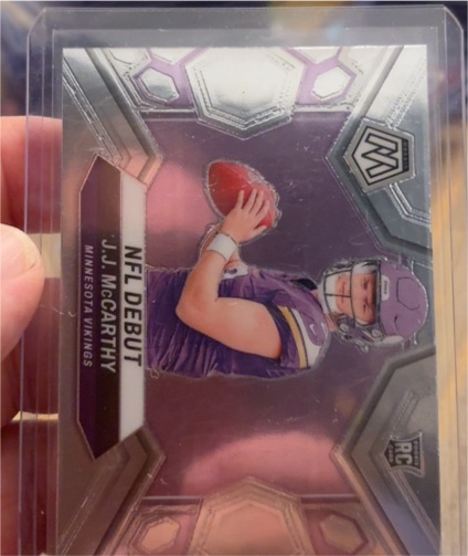 2024 Panini Mosaic NFL Debut #275 J.J. McCarthy — front
