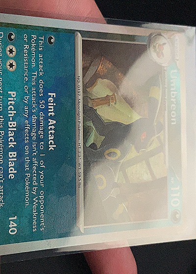 2022 Pokémon 059 Umbreon — front