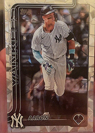 Aaron Judge 2025 Topps #300 — front