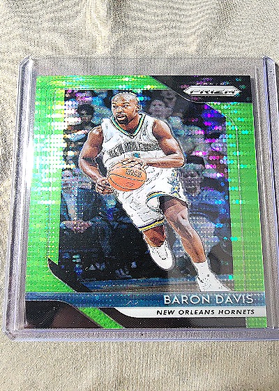 2018-19 Panini Prizm Green Prizm Baron Davis — front