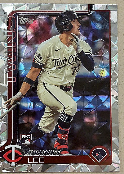 Brooks Lee 2025 Topps #317 — front
