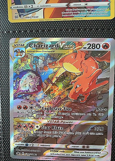 Charizard VSTAR — front