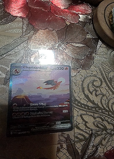 Charizard ex — front