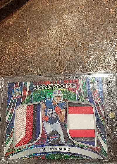 2023 Panini Spectra Rising Rookie Dalton Kincaid — front