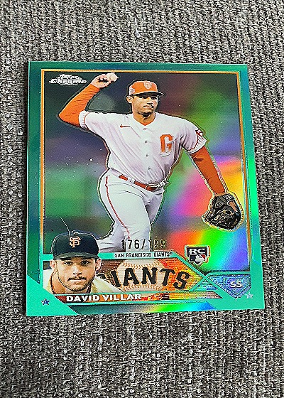 David Villar 2023 Topps Chrome Green Refractor — front