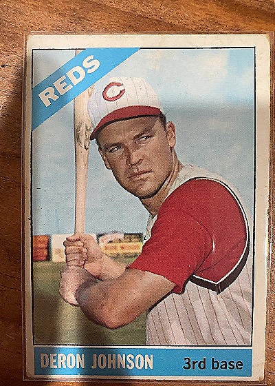 1966 Topps #440 Deron Johnson — front
