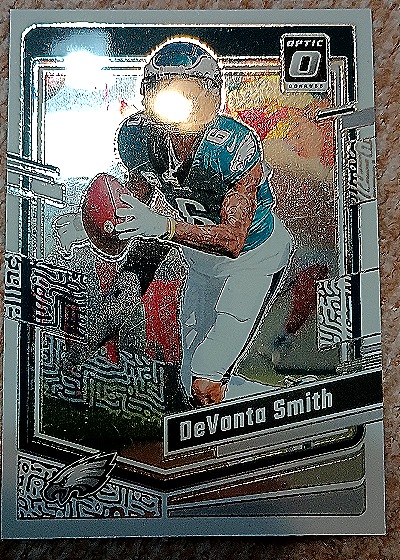 DeVonta Smith 2023 Donruss Optic — front