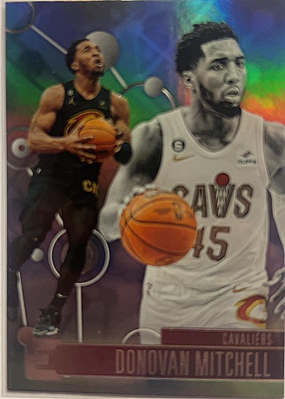 2022-23 Panini Chronicles Essentials Donovan Mitchell — front