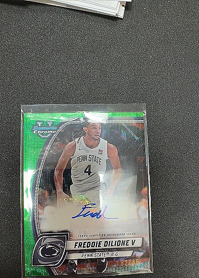 Freddie Dilione V Topps Chrome Autograph — front