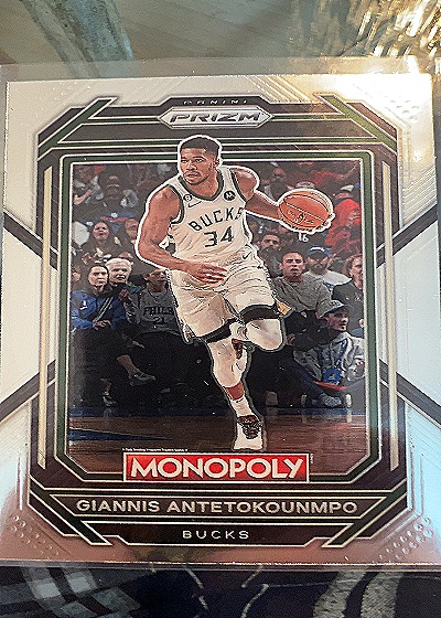 Giannis Antetokounmpo 2022-23 Panini Prizm Monopoly — front