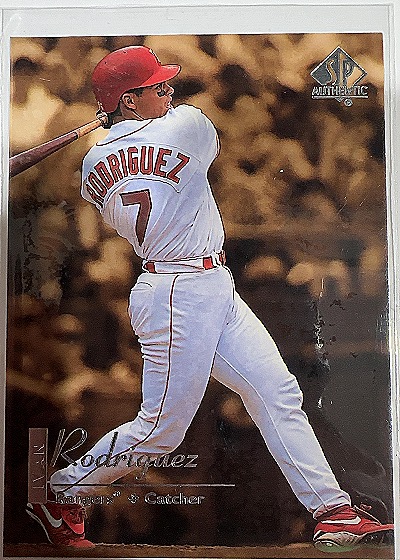 1999 SP Authentic #85 Ivan Rodriguez — front
