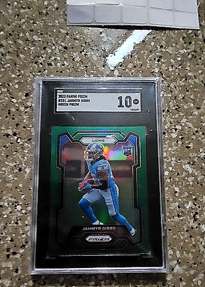 2023 Panini Prizm Jahmyr Gibbs Green Prizm — front