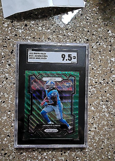 2023 Panini Prizm Jahmyr Gibbs Green Wave Prizm — front
