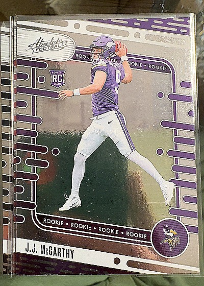2024 Panini Absolute J.J. McCarthy Rookie Card — front