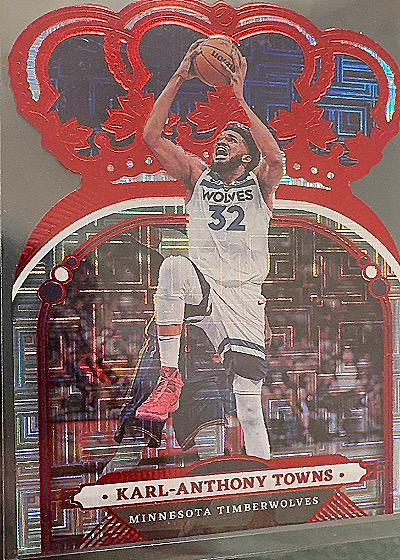 Karl-Anthony Towns 2022-23 Panini Crown Royale — front