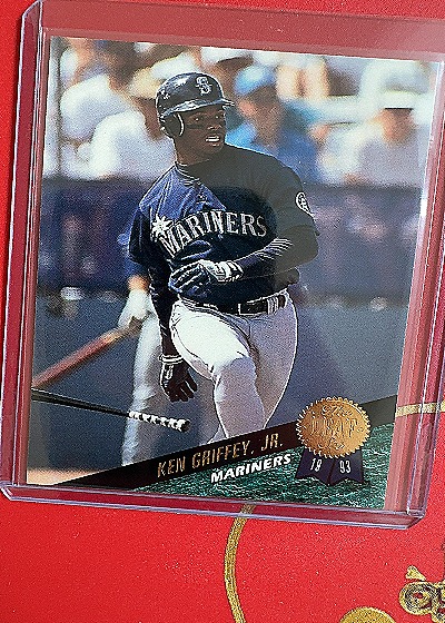 1993 Leaf Ken Griffey Jr. — front