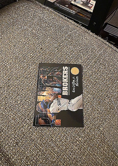 1994 Leaf Power Brokers #5 Ken Griffey Jr. — front