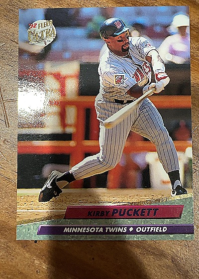 1992 Fleer Ultra #97 Kirby Puckett — front