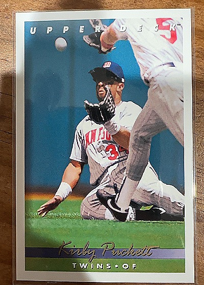 1993 Upper Deck #565 Kirby Puckett — front
