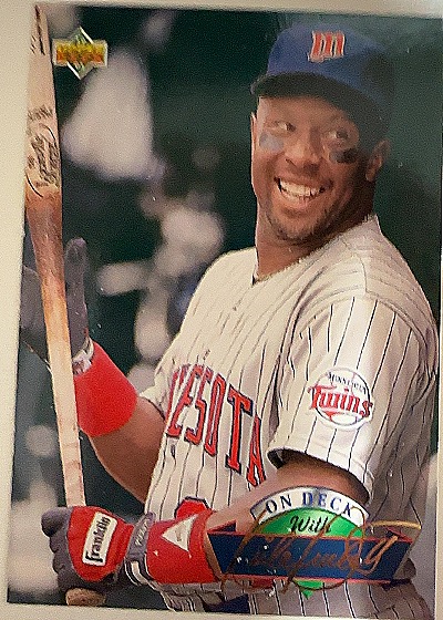 1993 Upper Deck #D19 Kirby Puckett — front