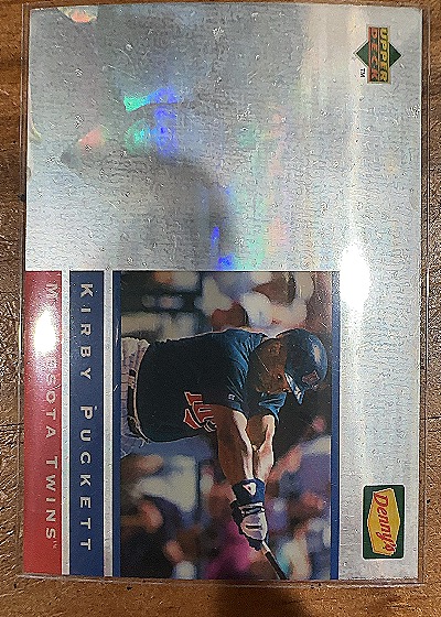 1995 Upper Deck Denny's Hologram Kirby Puckett — front