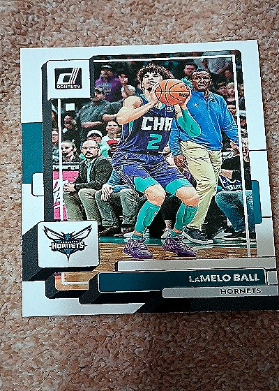 2022-23 Panini Donruss LaMelo Ball #67 — front