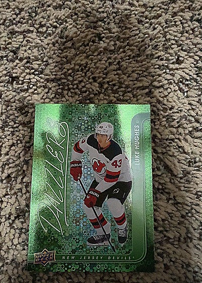 2024-25 Upper Deck Dazzlers Green Luke Hughes — front