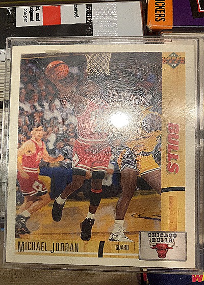1991 Upper Deck #44 Michael Jordan — front