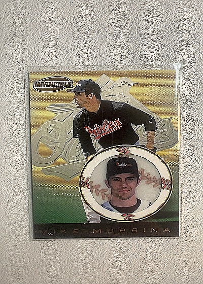1999 Pacific Invincible Mike Mussina — front