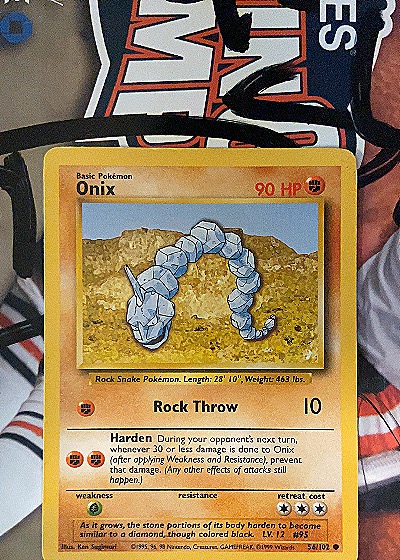 Onix 56/102 Base Set — front