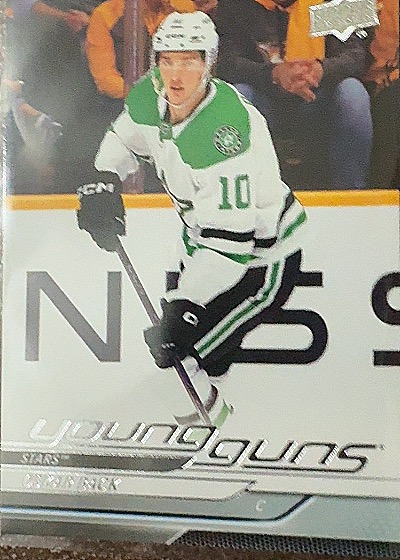 2024-25 Upper Deck Young Guns Oskar Back — front