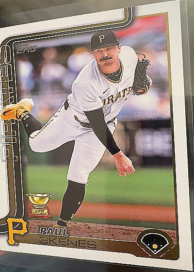2025 Topps Paul Skenes Gold Cup — front