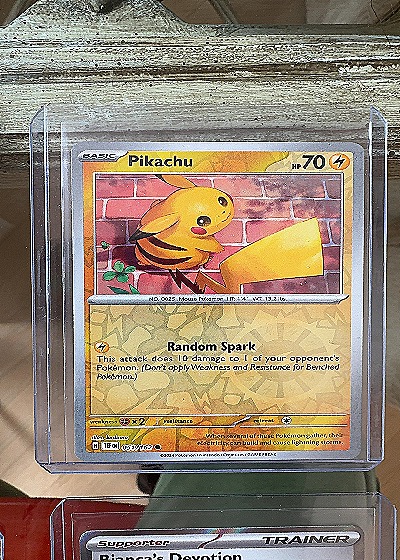 Pikachu 051/162 Reverse Holo — front