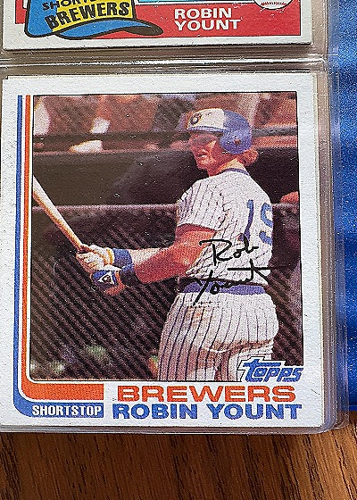1982 Topps Robin Yount — front