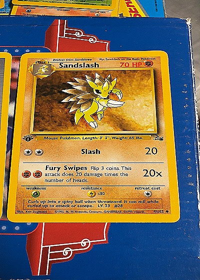 Sandslash Fossil — front