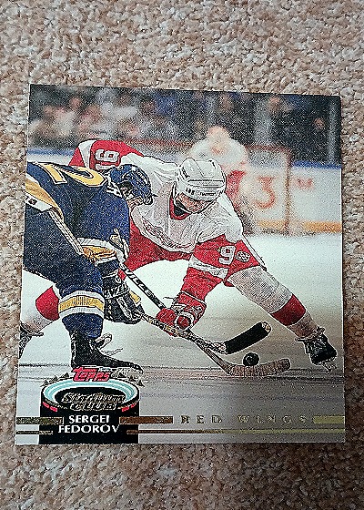 1992-93 Topps Stadium Club Sergei Fedorov — front