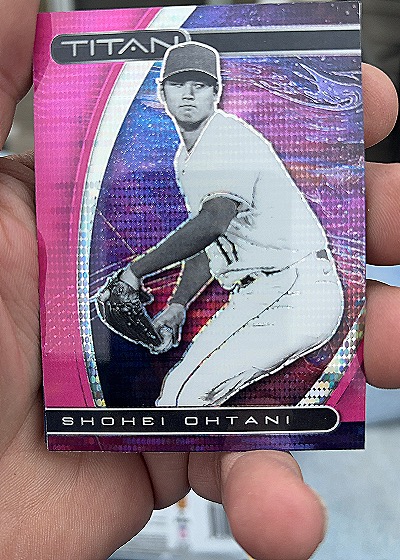 2021 Panini Chronicles Titan Pink Pulsar Shohei Ohtani — front