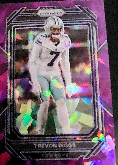 Trevon Diggs 2022 Panini Prizm Purple Cracked Ice — front