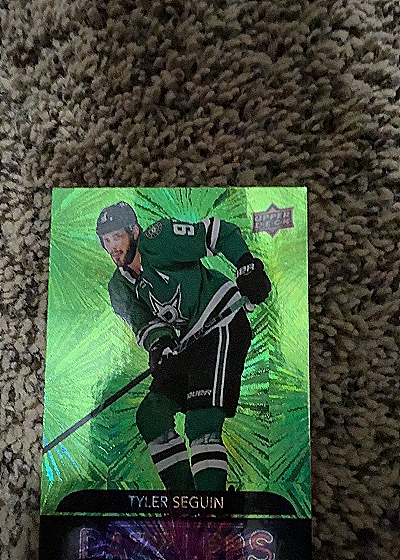 2020 Upper Deck #DZ-15 Tyler Seguin — front