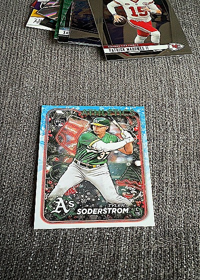 2024 Topps Holiday Tyler Soderstrom — front