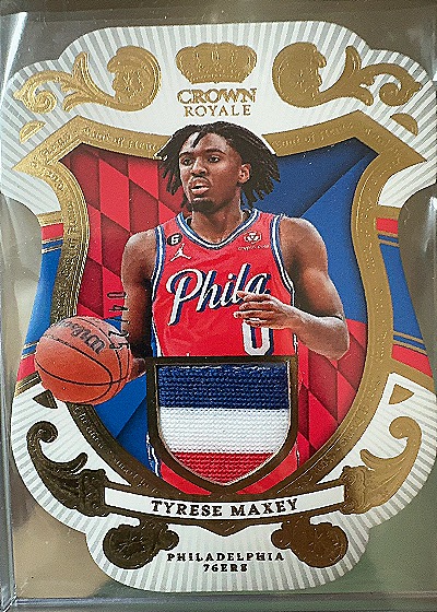 Tyrese Maxey Panini Crown Royale Coat of Arms — front