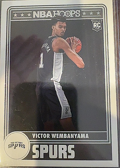 Victor Wembanyama 2023-24 Panini NBA Hoops Rookie RC — front