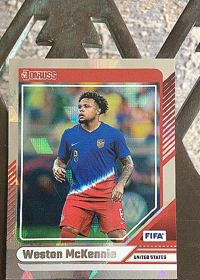 Weston McKennie 2024-25 Donruss Soccer — front