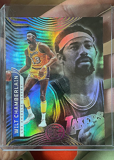 Wilt Chamberlain 2021-22 Panini Illusions #126 — front
