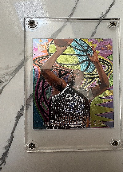 1995 Skybox #SU19 Shaquille O'Neal — front